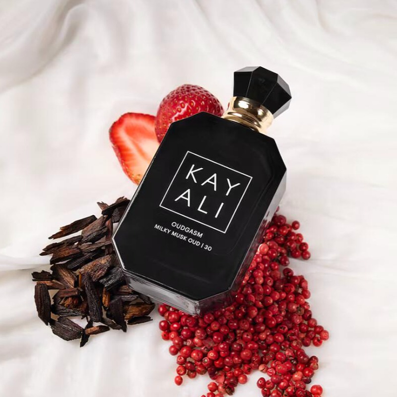 KAYALI Oudgasm Milky Musk Oud  - Home Fragrance Zara recension och pris